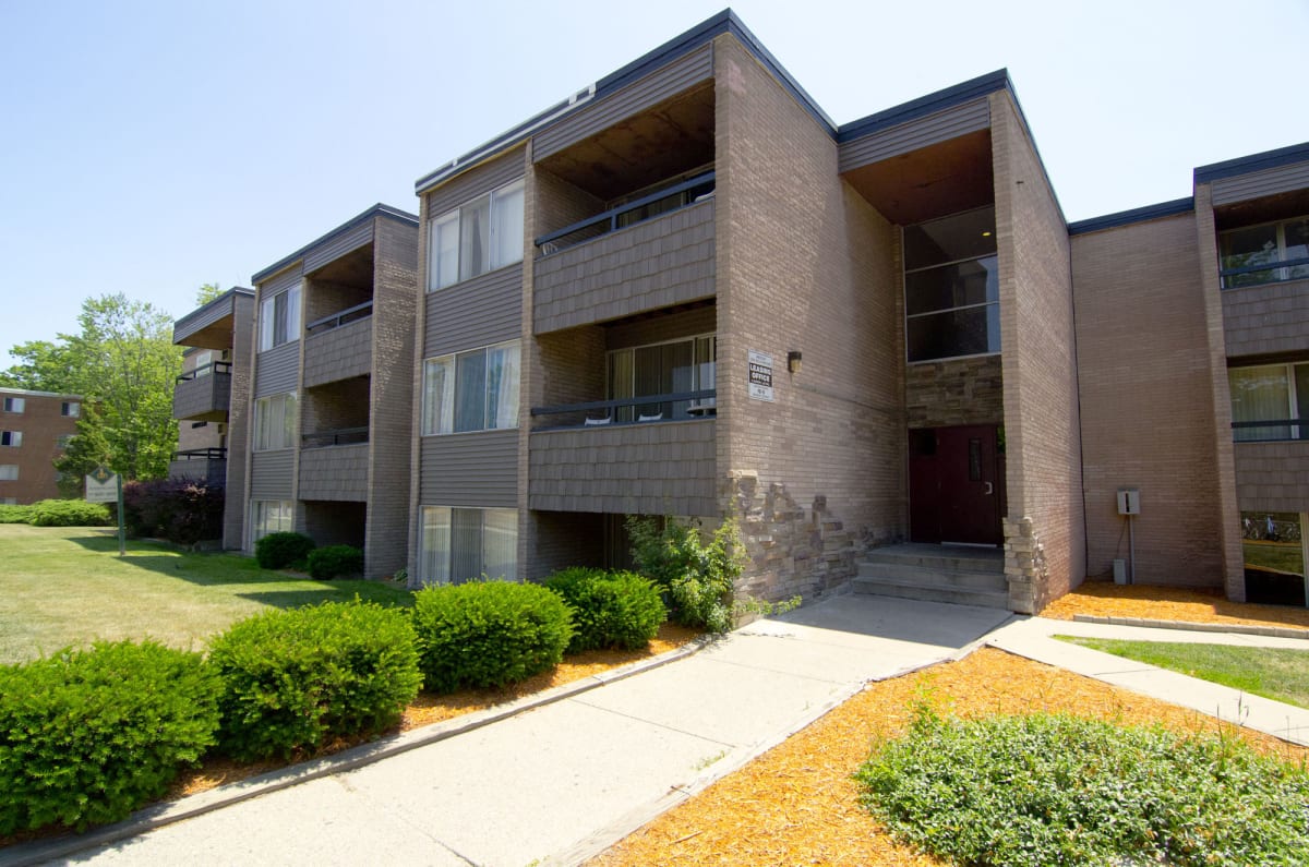 Photos and Video of Americana Apartments in East Lansing, MI